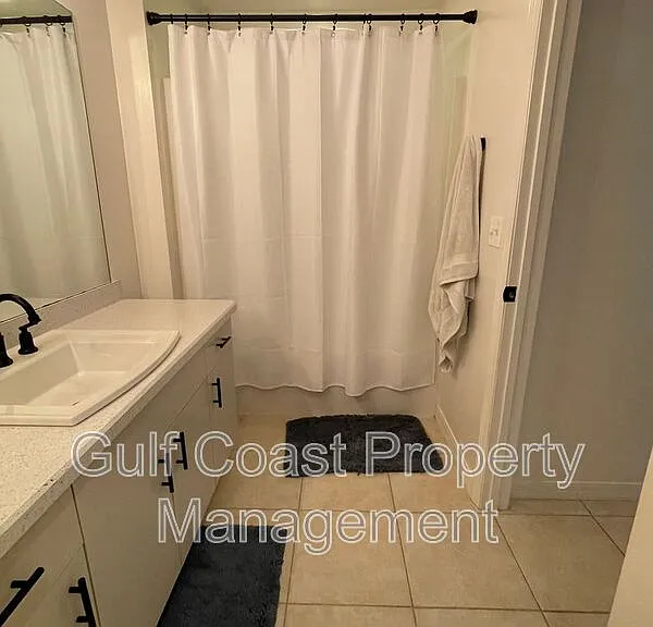 417 Broadmoor St — Photo 23