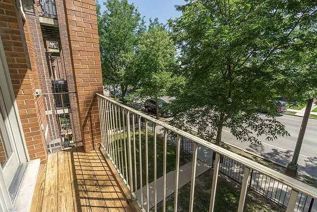 3440 N Narragansett Ave #2 — Photo 9