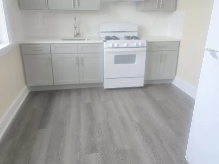 82 Delano Ave #1 — Photo 2