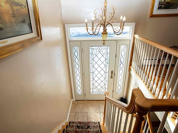 5th image of 795 Old Warren Rd