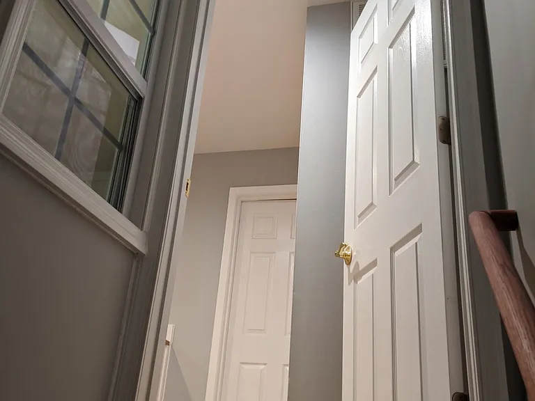 from stairs to upstairs living area/breakfast area