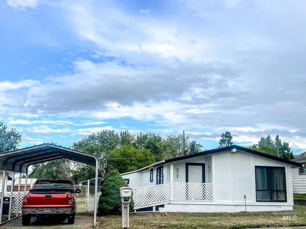 1311 11th St, Clarkston, WA 99403