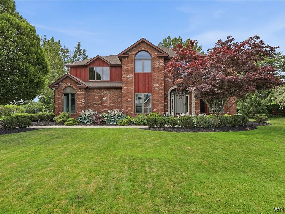 1st image of 6236 Cloverleaf Dr