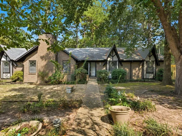 2521 Grapevine Dr, Little Rock, AR 72210