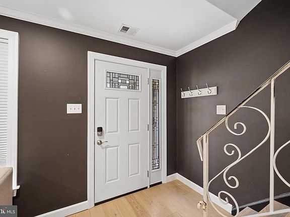 3rd image of 3257 Ethan Allen Ct