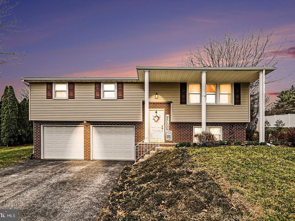 1st image of 205 Teila Dr