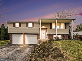 205 Teila Dr, Dallastown, PA 17313