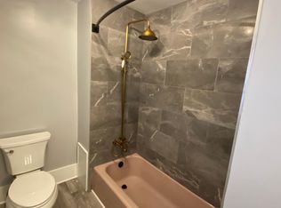 1860 Lee Rd, Cleveland Heights, OH 44118