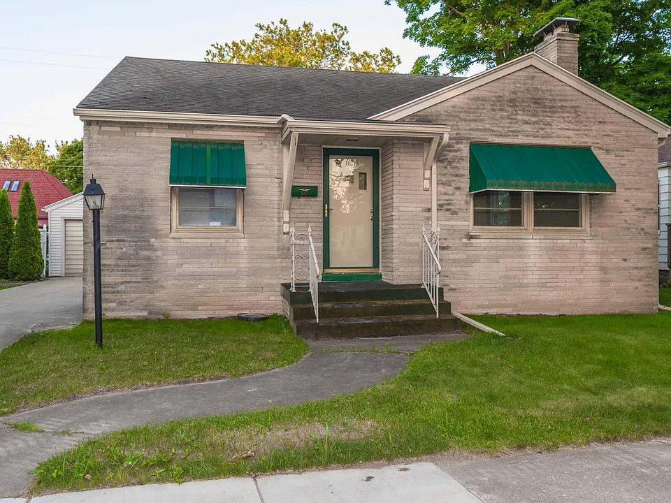 522 McGregor St