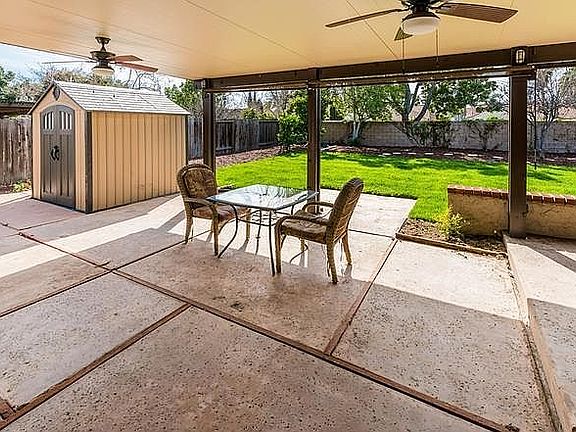 5th image of 681 Sunningdale Dr