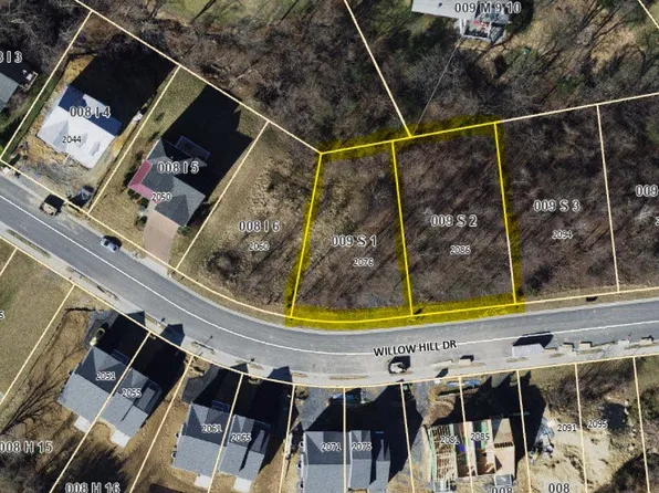2076 Willow Hill Dr, Harrisonburg, VA 22801