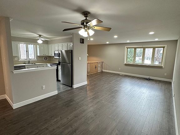 5th image of 15105 Kallaste Dr