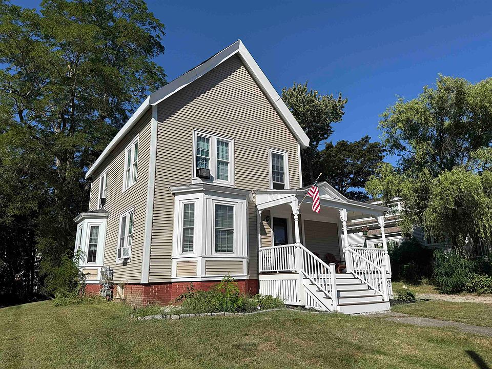 1st image of 52 Lincoln St #B