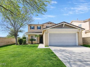28318 Millbrook Pl, Santa Clarita, CA 91384