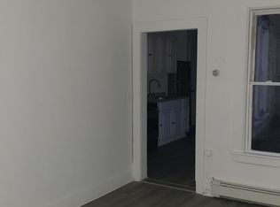 710 Albany Ave #2W, Hartford, CT 06112