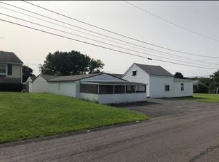 365 Beach Rd, Syracuse, NY 13209