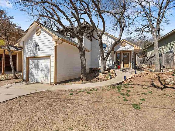 2nd image of 255 E Lake Dr