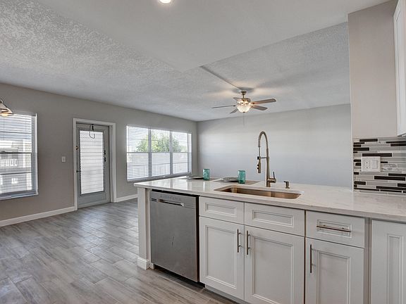 3rd image of 310 Wellington Cir #D-3100