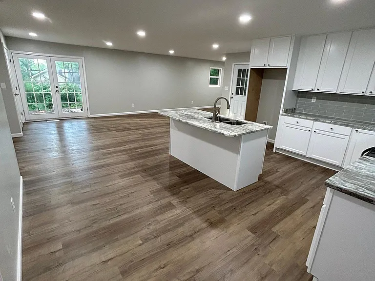 609 Sherwood Dr — Photo 9