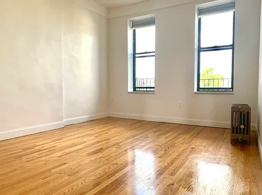 Rented by Corcoran | media 23