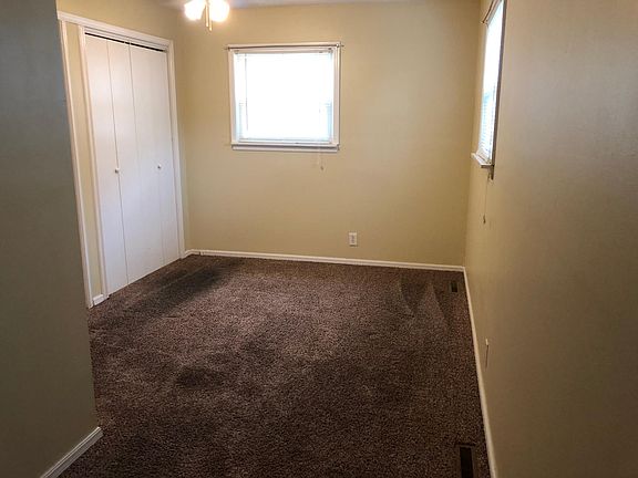 5th image of 876 Choctaw Ave