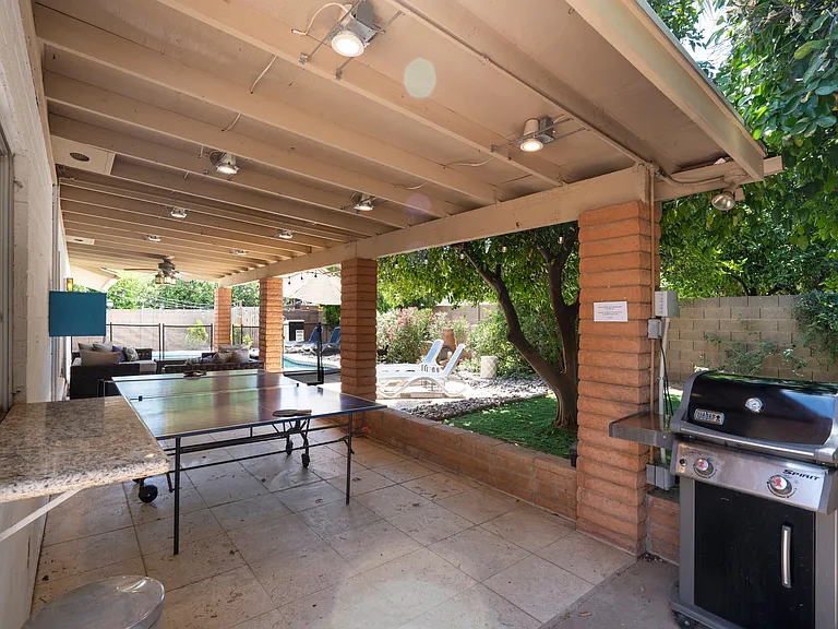 7618 N Via De La Campana — Photo 35