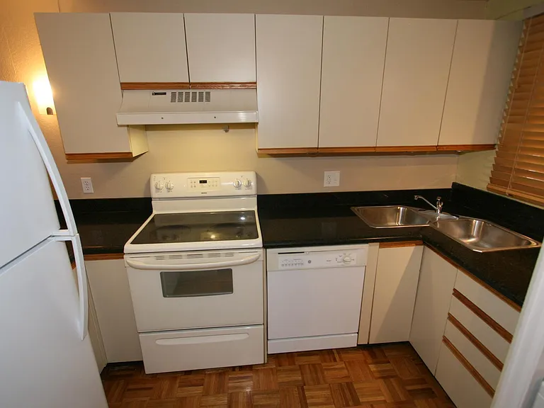 2201 Pearl St #1224 — Photo 7