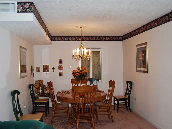 5th image of 3723 Lilac Ln
