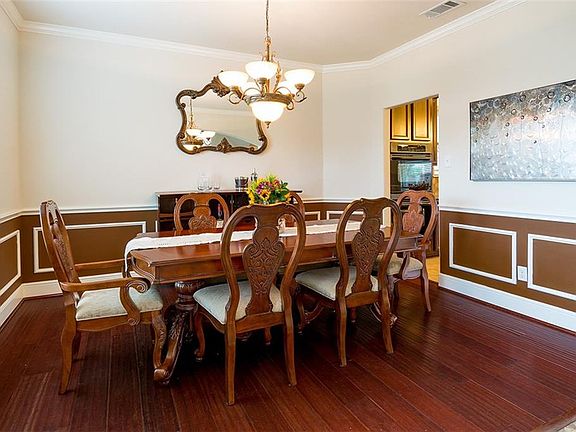 5th image of 3406 Carlton Ct