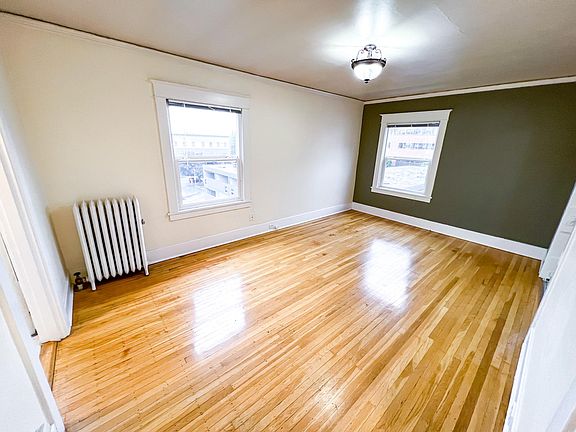 3rd image of 621 1st Ave #5