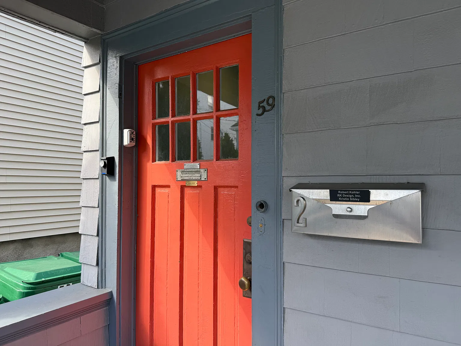 2 bed, 1096 sqft, $3,200 — Photo 1