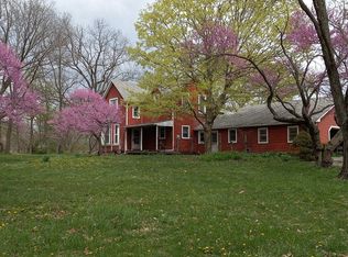 463 N Fisler Rd, Monticello, IL 61856