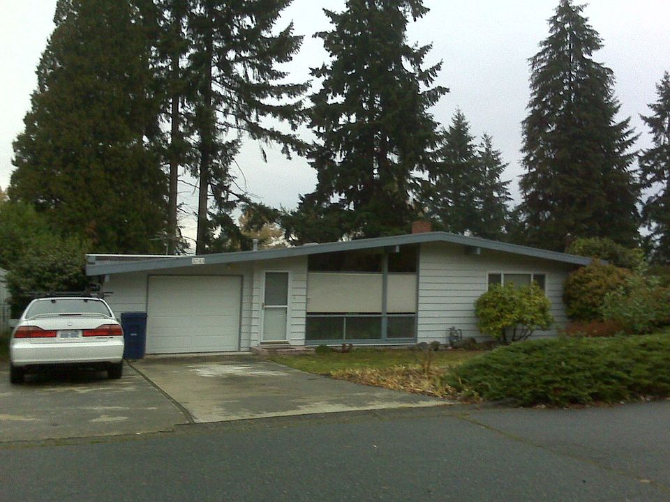 3743 138th Pl SE