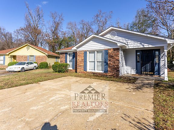 3rd image of 2526 Lacey Oak Ct