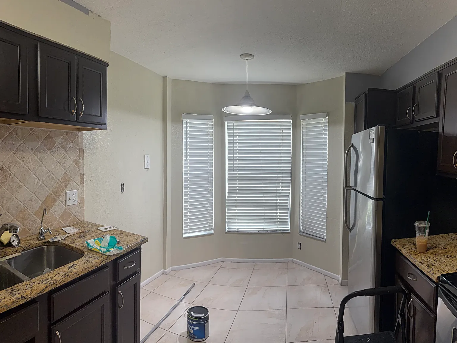 3 bed, 1212 sqft, $2,200 — Photo 3
