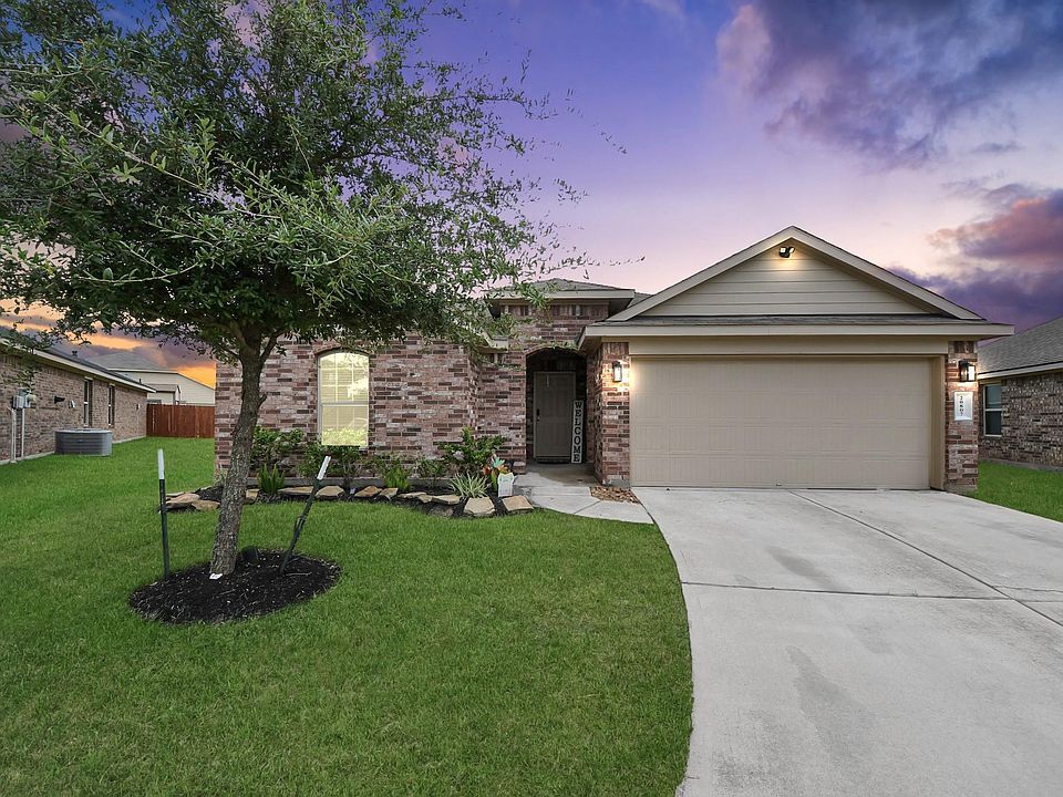 1st image of 20807 Remington Oaks Ct