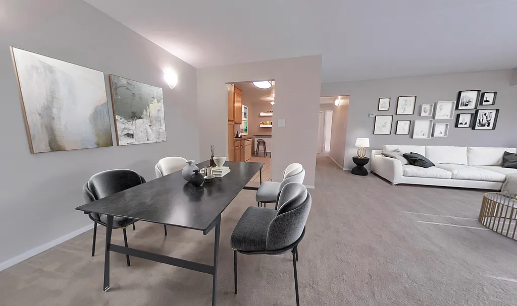 Liberty Hill Apartments — Photo 3