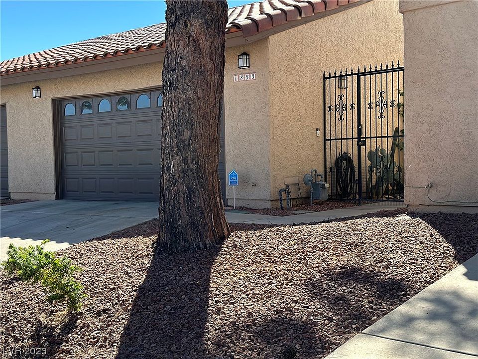 1st image of 1833 Arbol Verde Way