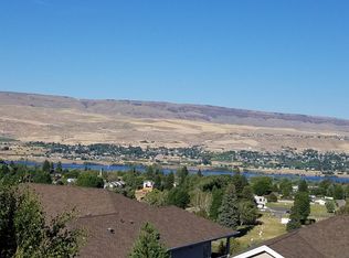 1888 Broadway Pl, Wenatchee, WA 98801