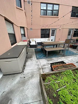 Rented by Daniel Gale Sotheby's International Realty | media 8