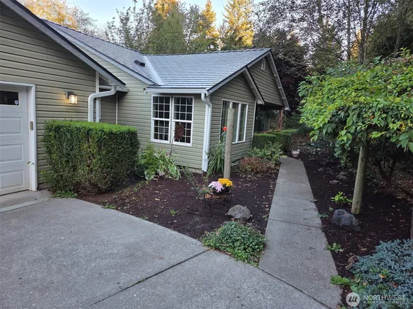 150 McAdams Road E, Longview, WA 98632