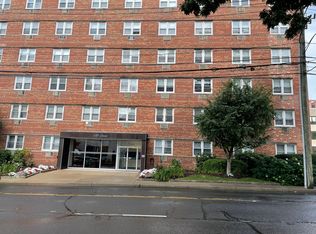 140 Grove St APT 5B, Stamford, CT 06902