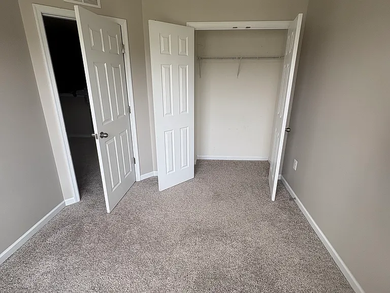 8507 Stansbury Lake Dr — Photo 24