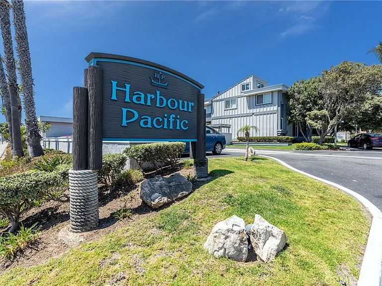 17082 Pacific Coast Hwy #205 — Photo 24