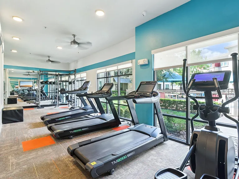 Fitness Room at Park at Rialto Apartments, San Antonio