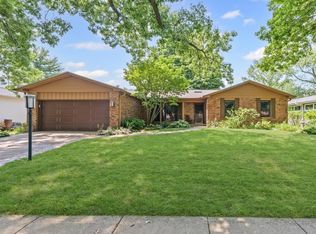 2119 Galen Dr, Champaign, IL