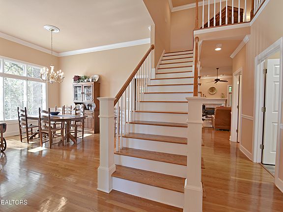 2nd image of 12519 High Forest Ln