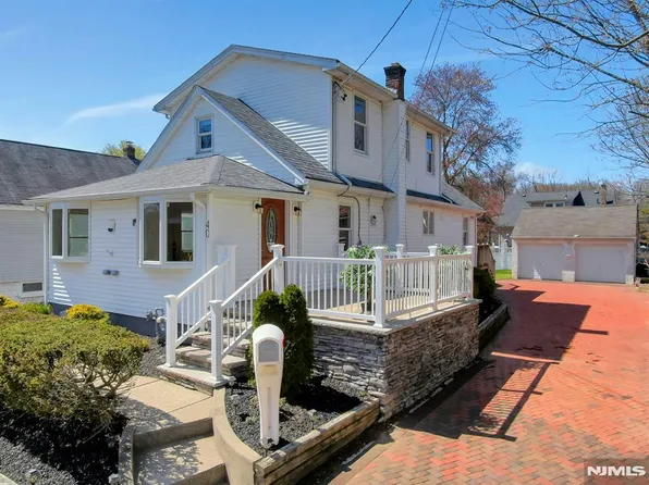 40 3rd Ave, Westwood, NJ 07675