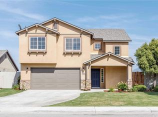 8207 War Emblem Dr, Bakersfield, CA 93307