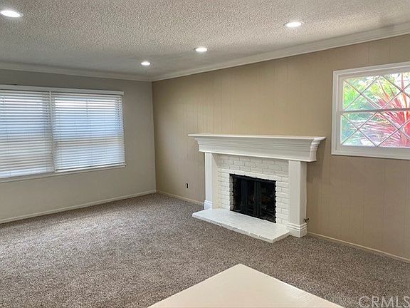 5th image of 5435 Edgemere Dr